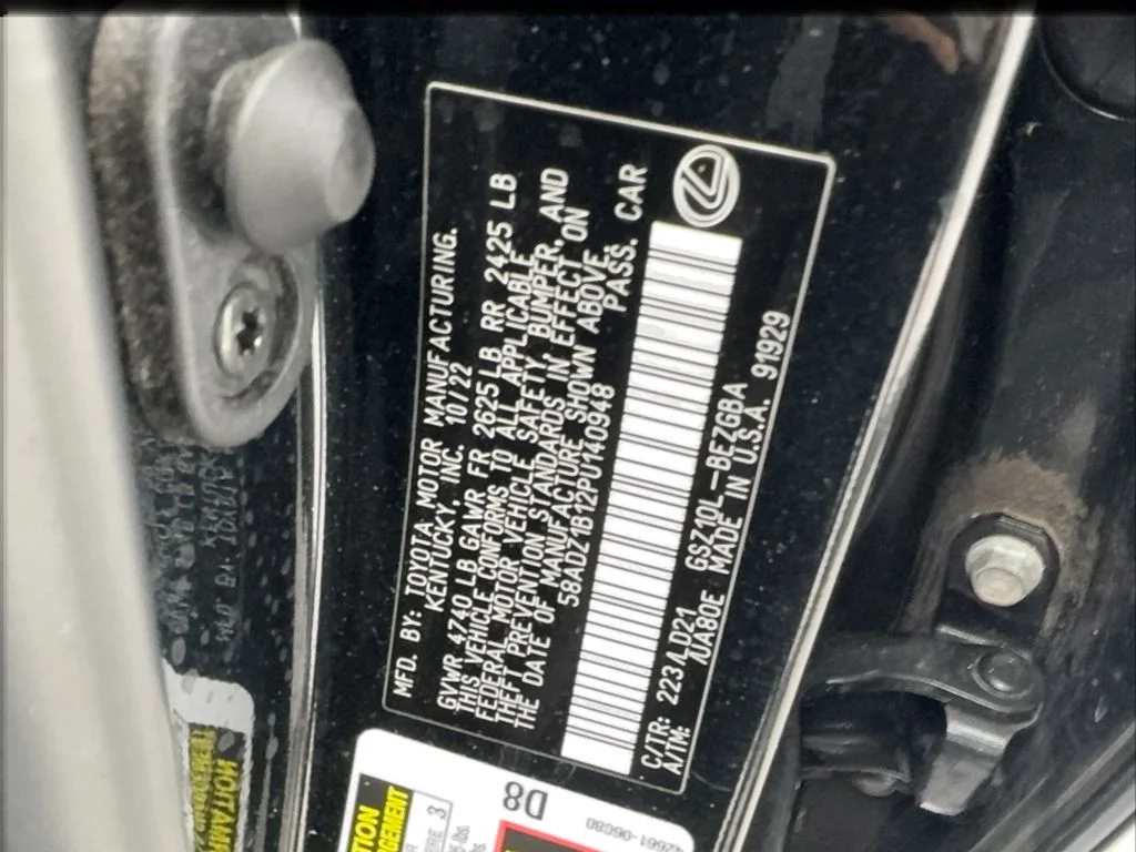 Used 2023 Black Lexus 350 image 50