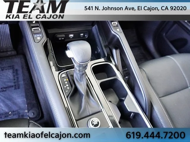 Used 2025 Silver Kia EX FWD image 32