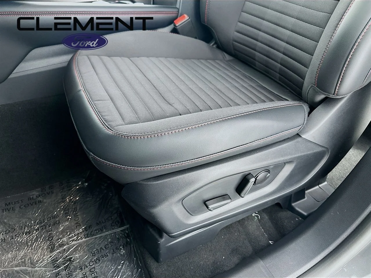 New 2026 Carbonized Gray Metallic Ford ST-Line image 27