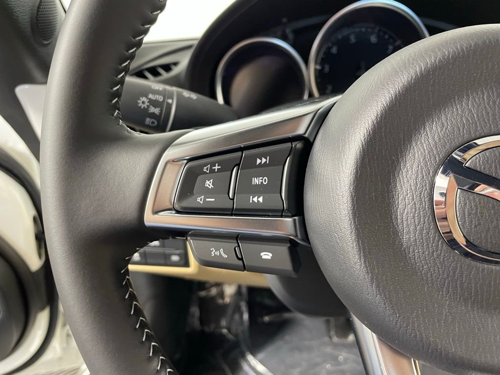 2025 Mazda MX-5 Miata RF Grand Touring - Photo 19