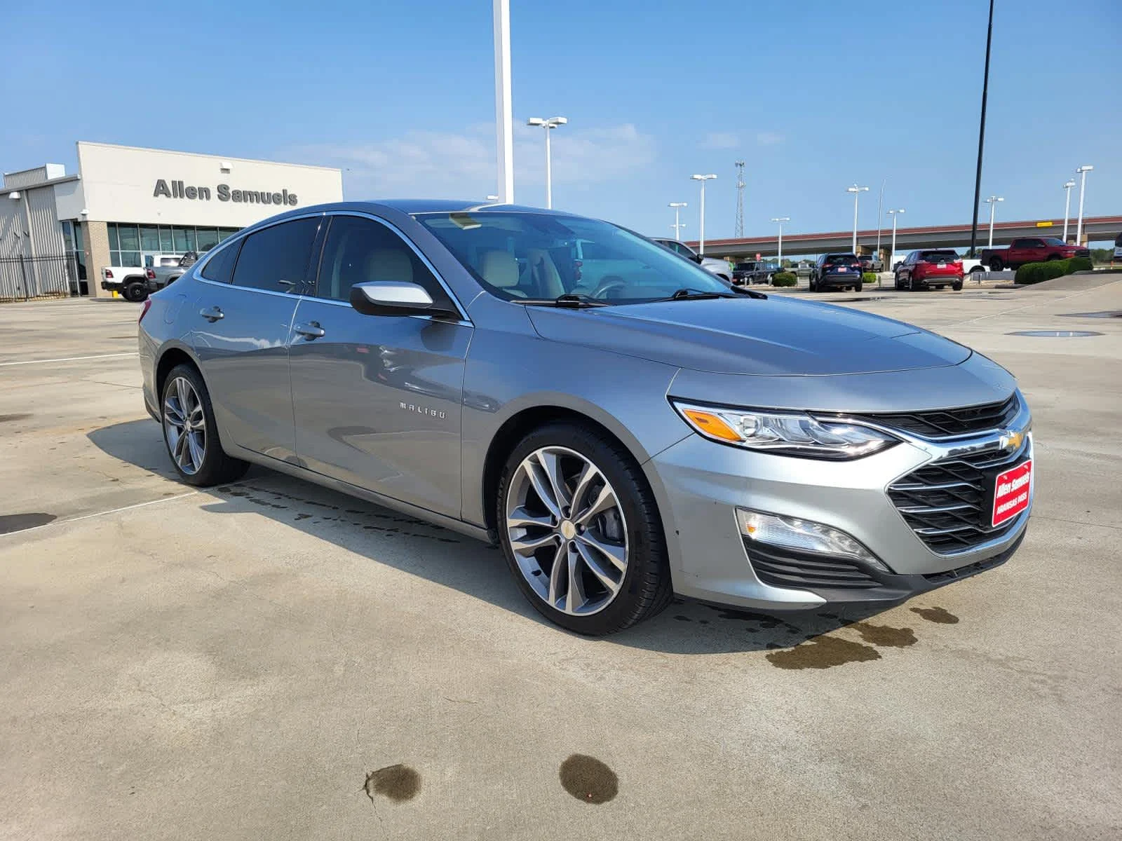 Used 2024 Sterling Gray Metallic Chevrolet LT image 7