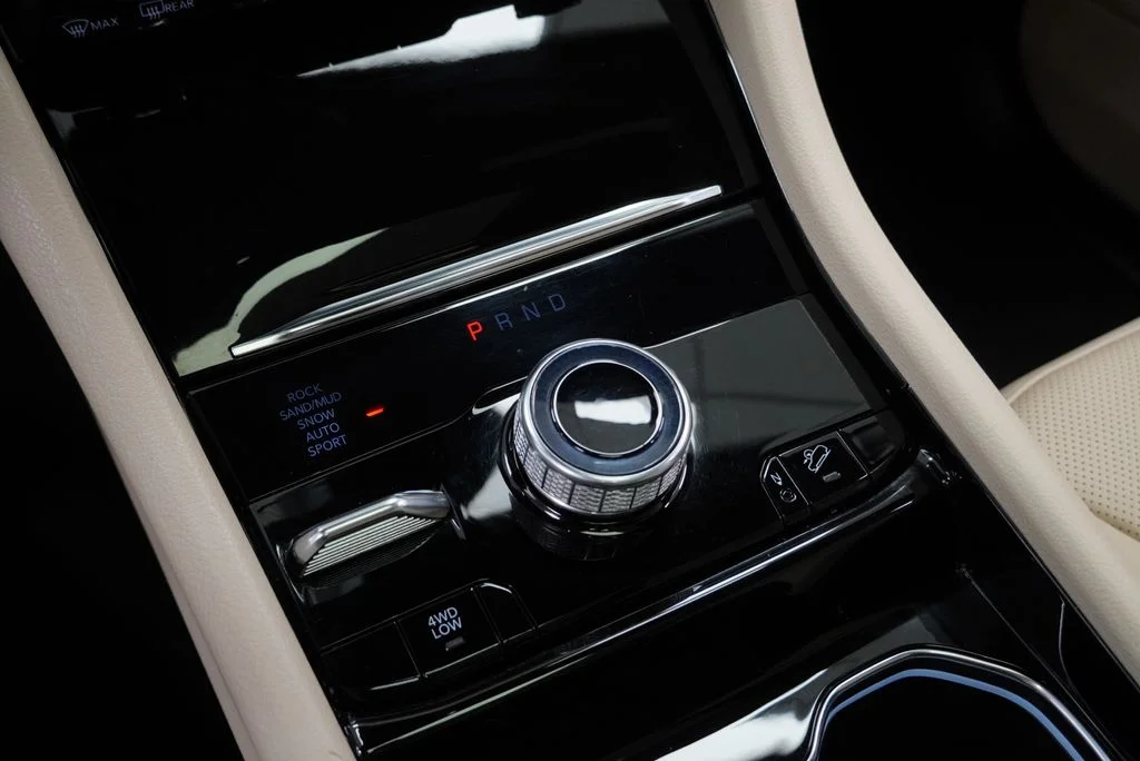 Used 2022 White Jeep 4xe image 40