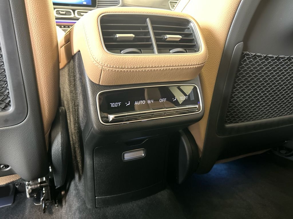 New 2026 Twilight Blue Metallic Mercedes-Benz GLS 450 image 28