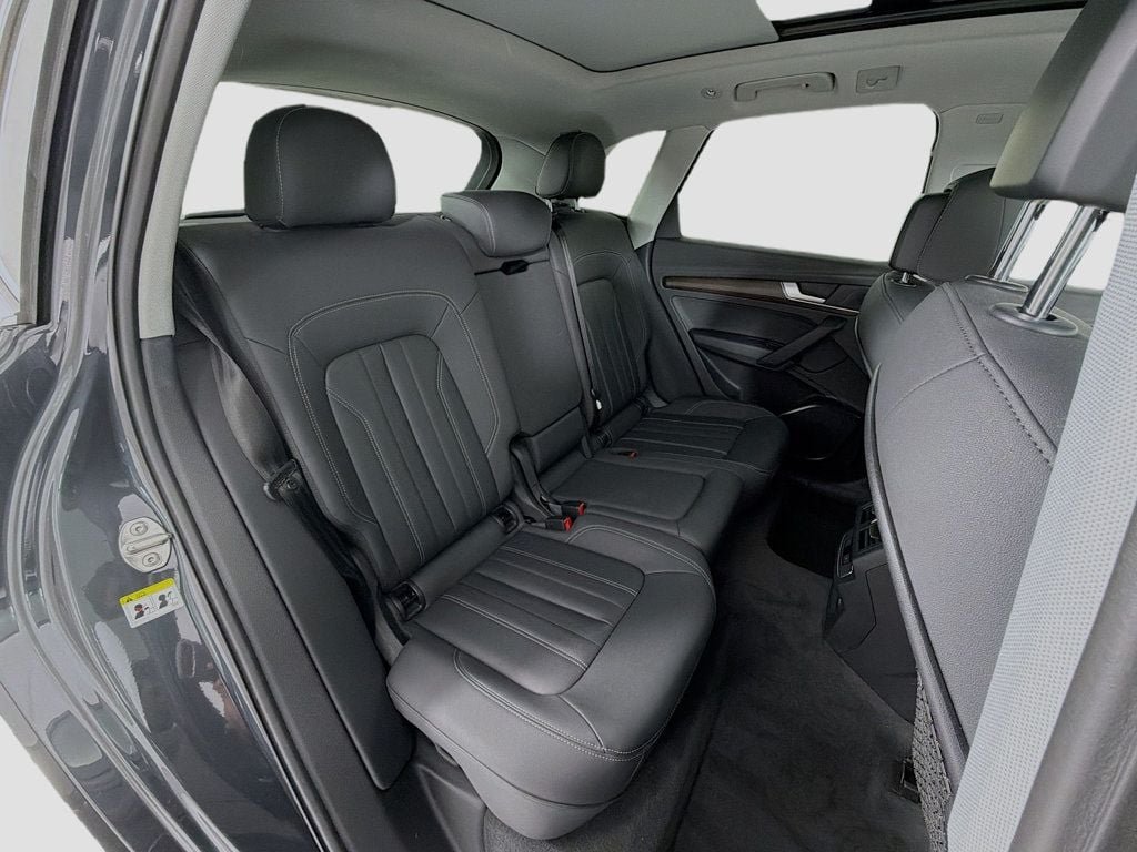 Used 2021 Manhattan Gray Metallic Audi Premium 45 TFSI quattro image 27