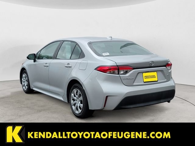 Used 2025 Silver Toyota LE image 3