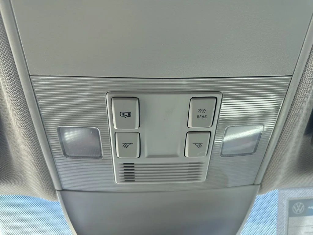 New 2026 Gray Volkswagen 1.5T S image 32