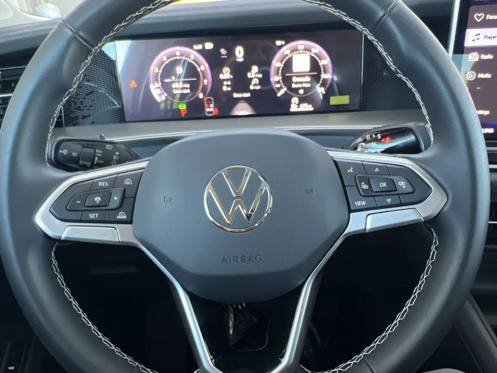New 2026 White Volkswagen SE image 39