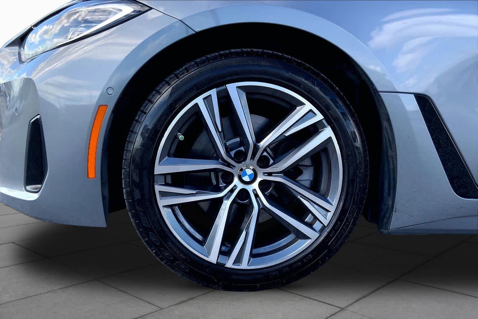 Used 2024 Skyscraper Gray Metallic BMW 430i image 11