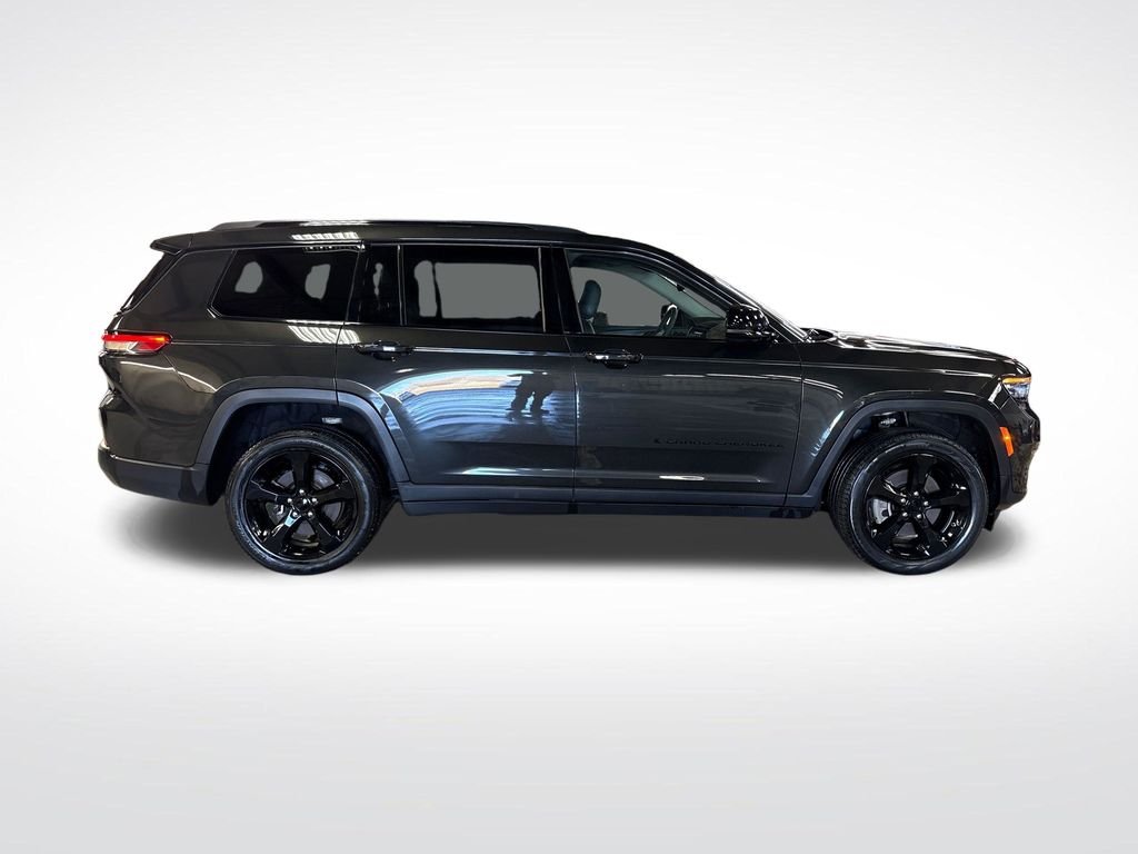 Certified Used 2023 Gray Jeep Limited image 7
