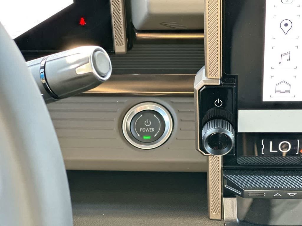 2025 GMC HUMMER EV 3X - Photo 17