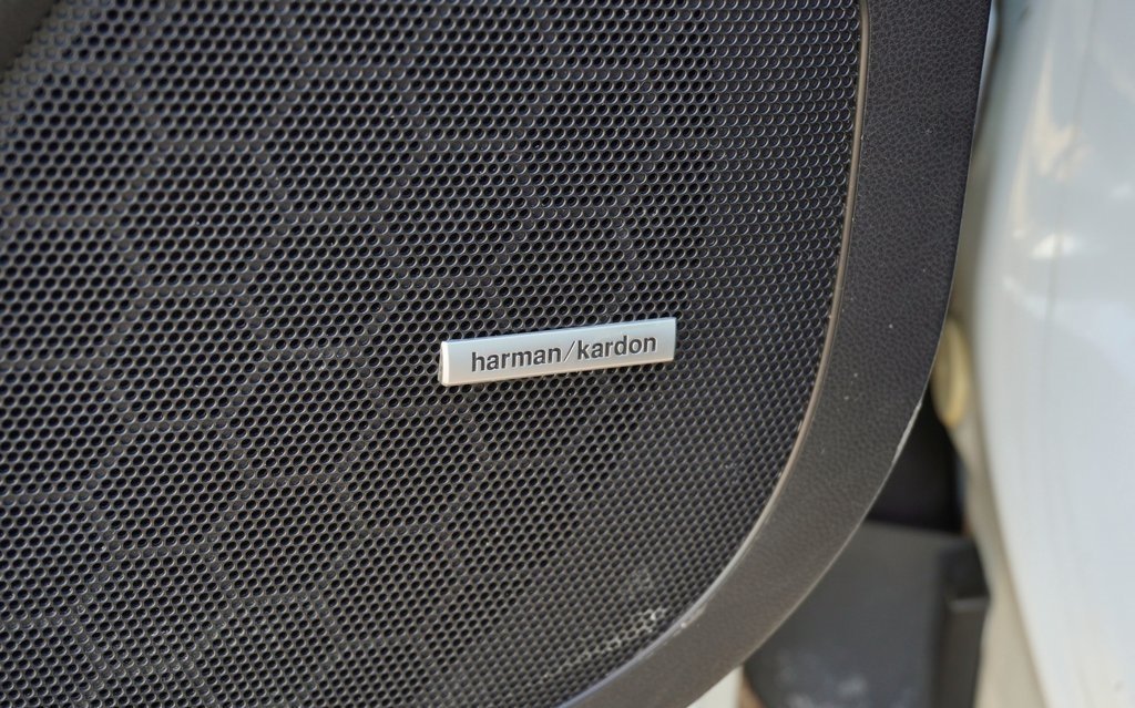 2019 SUBARU ASCENT - Image 10