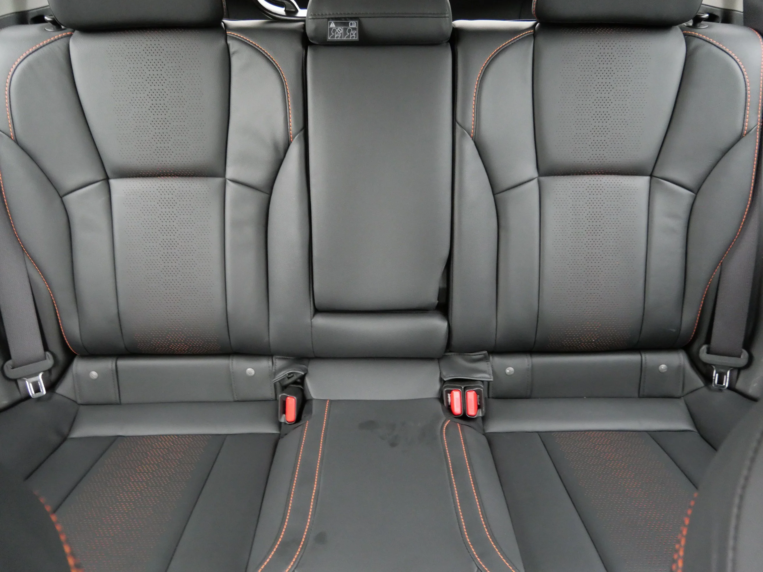 Used 2023 Ice Silver Metallic Subaru Limited image 13