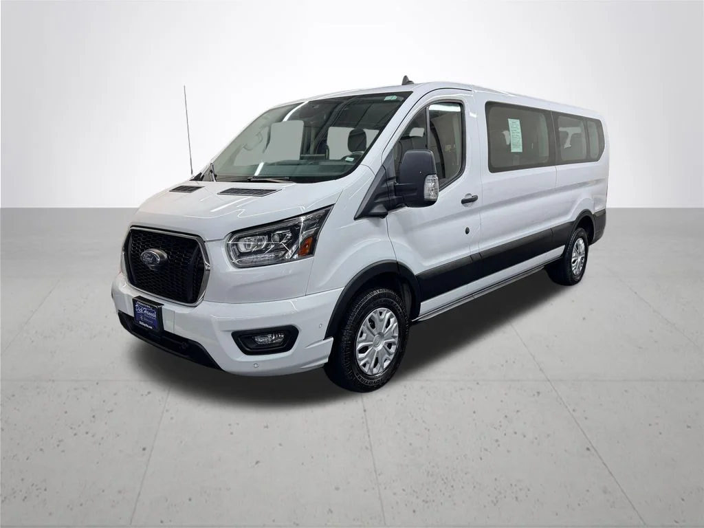 Used 2023 White Ford XLT image 2