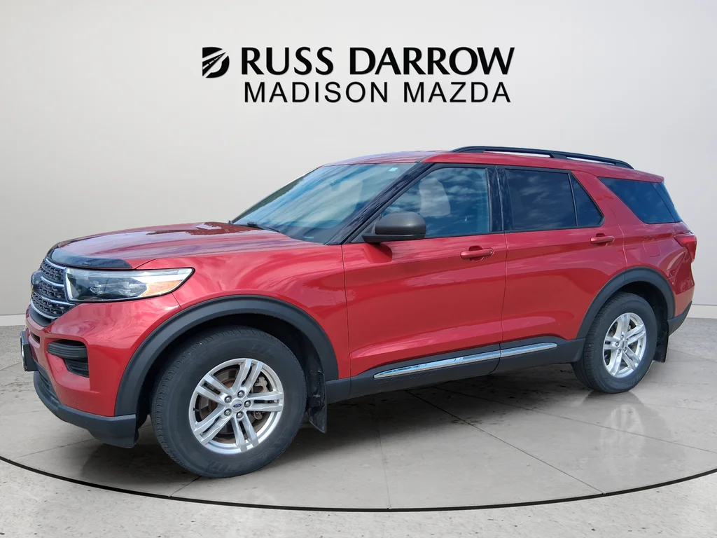 Used 2020 Red Ford XLT image 1