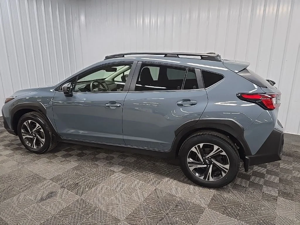 Used 2024 Blue Metallic Subaru Premium image 4