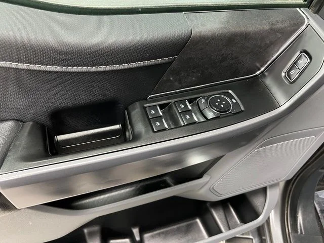Used 2025 Gray Ford XLT image 22