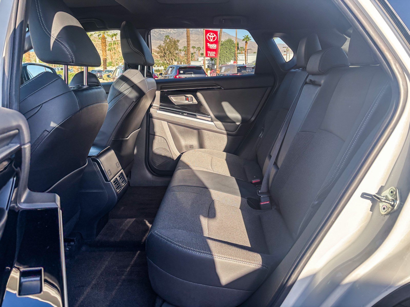 Used 2023 Pearl Toyota XLE image 20