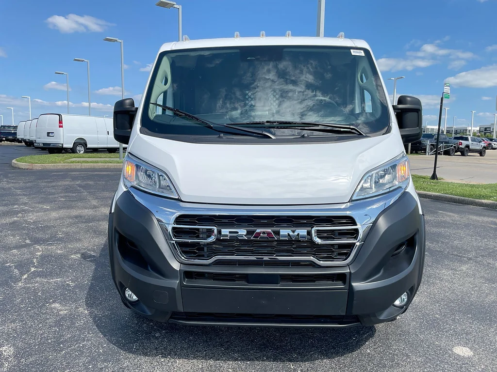 Used 2025 Bright White Clear Coat Ram Tradesman 2500 image 28