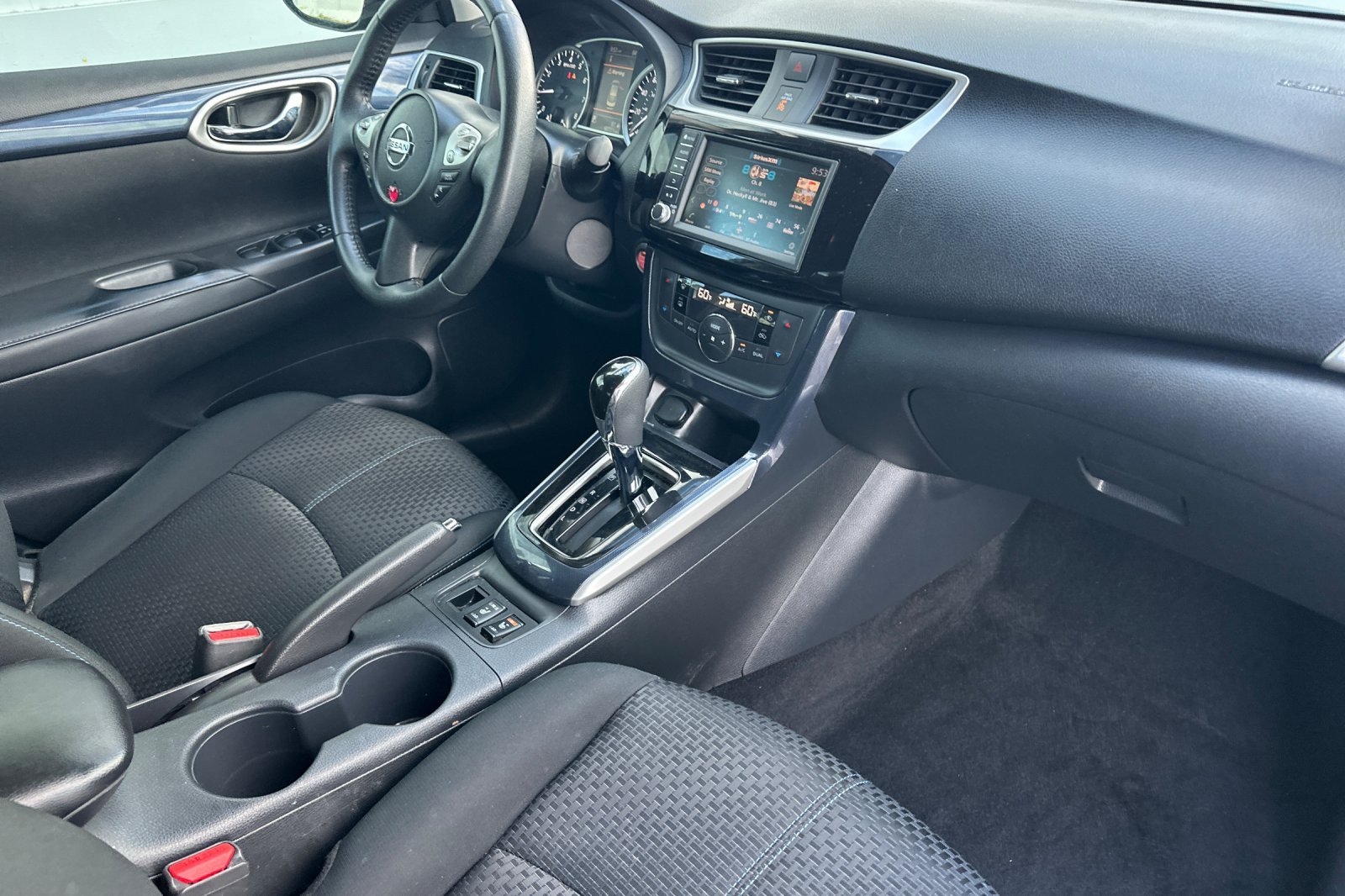Certified Used 2019 Gun Metallic Nissan SR image 15