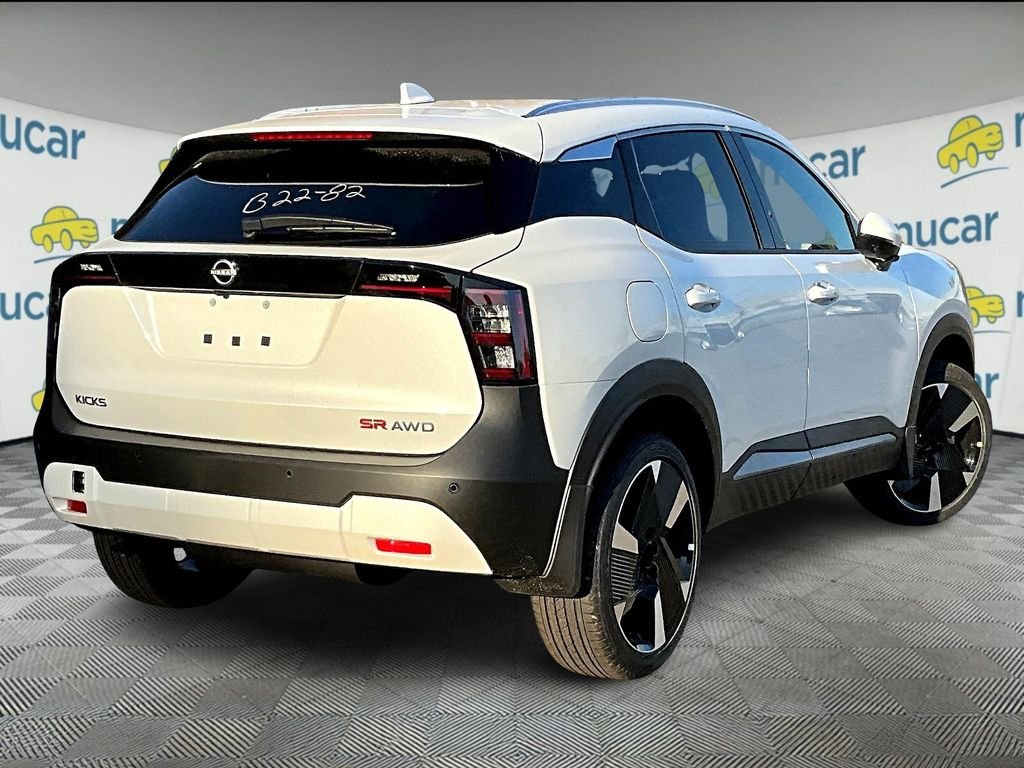 Used 2025 White Nissan SR image 6