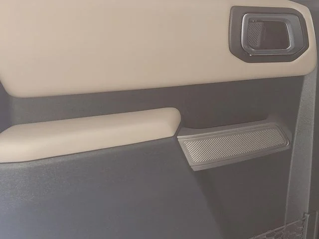2023 Ford Bronco 4-Door Wildtrak - Photo 11
