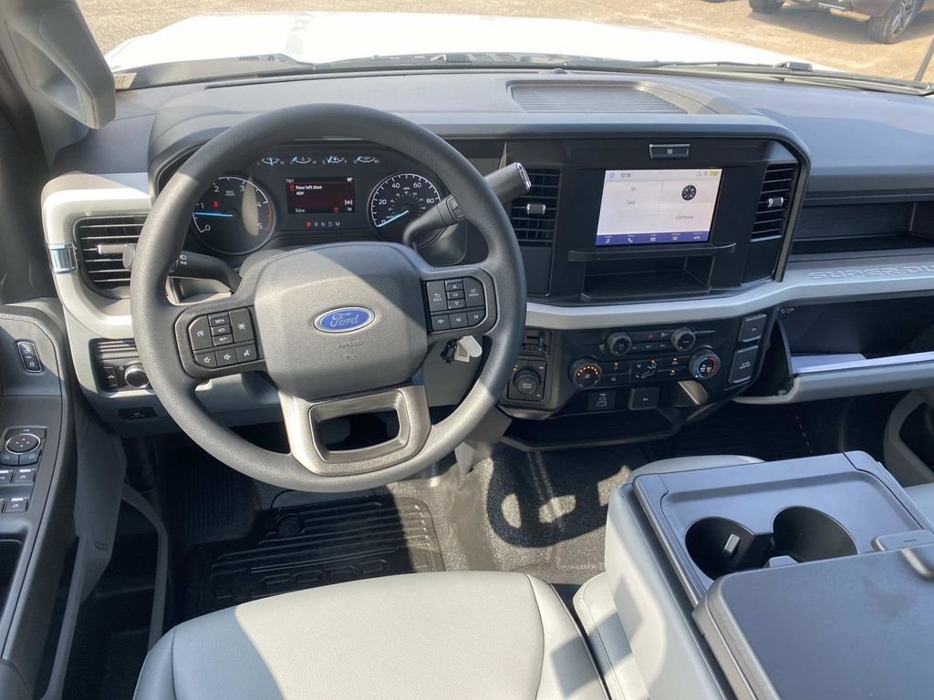 New 2026 Oxford White Ford F-350® XL image 11