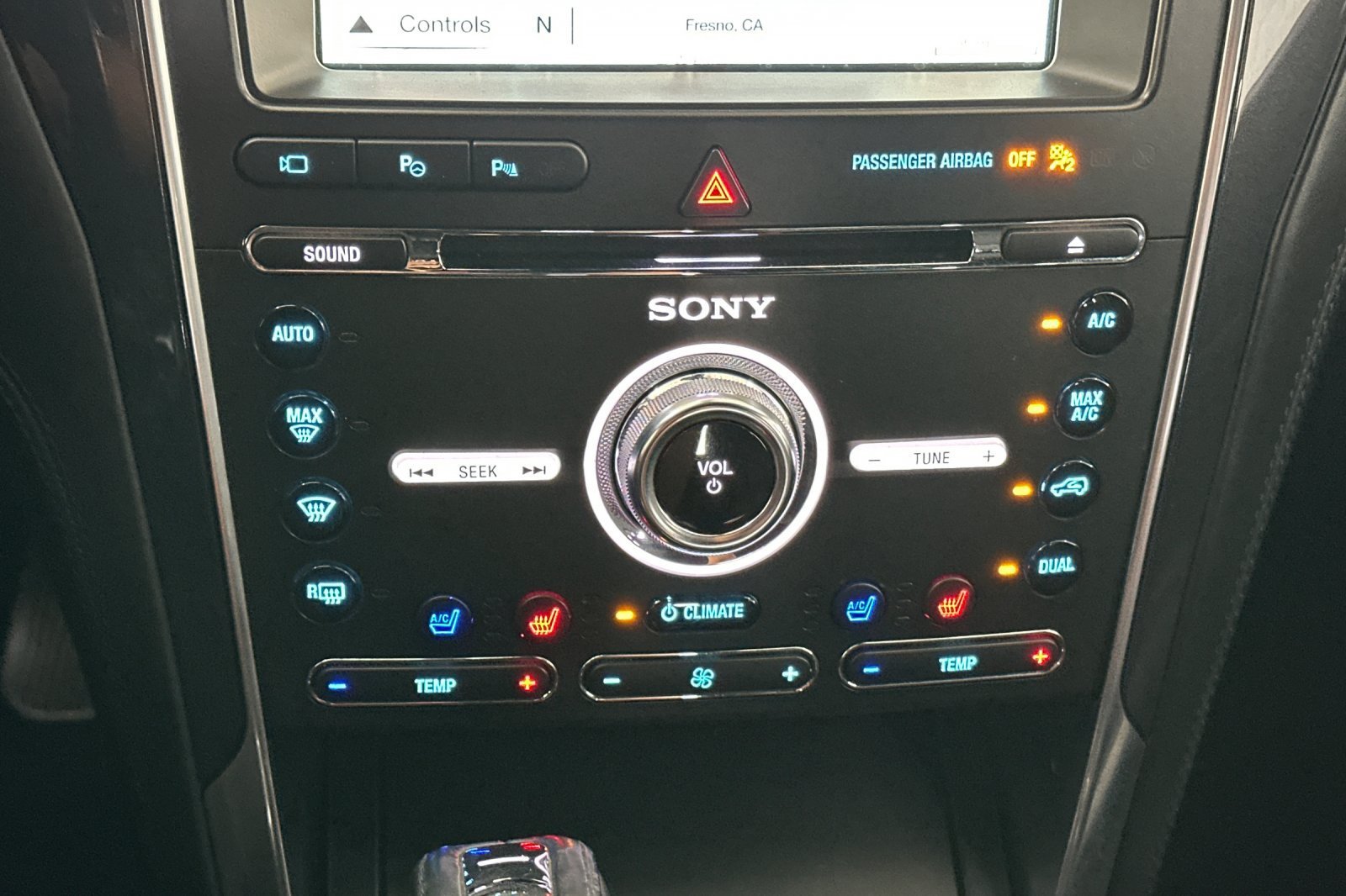 Used 2018 Gray Ford Platinum image 23
