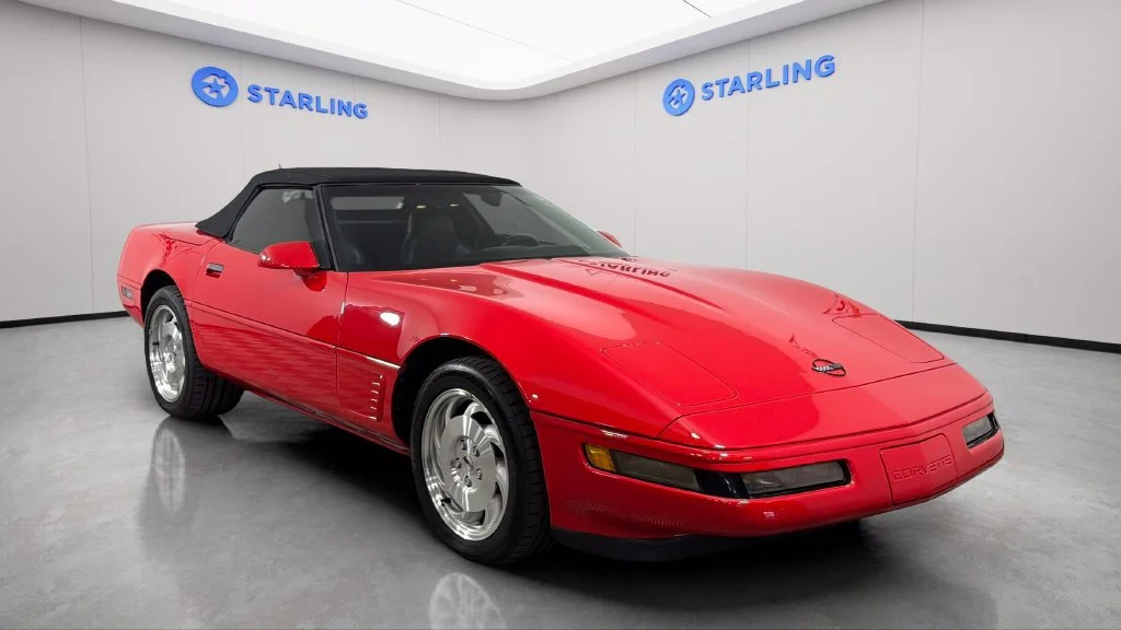 Used 1995  Chevrolet 2dr Convertible image 15
