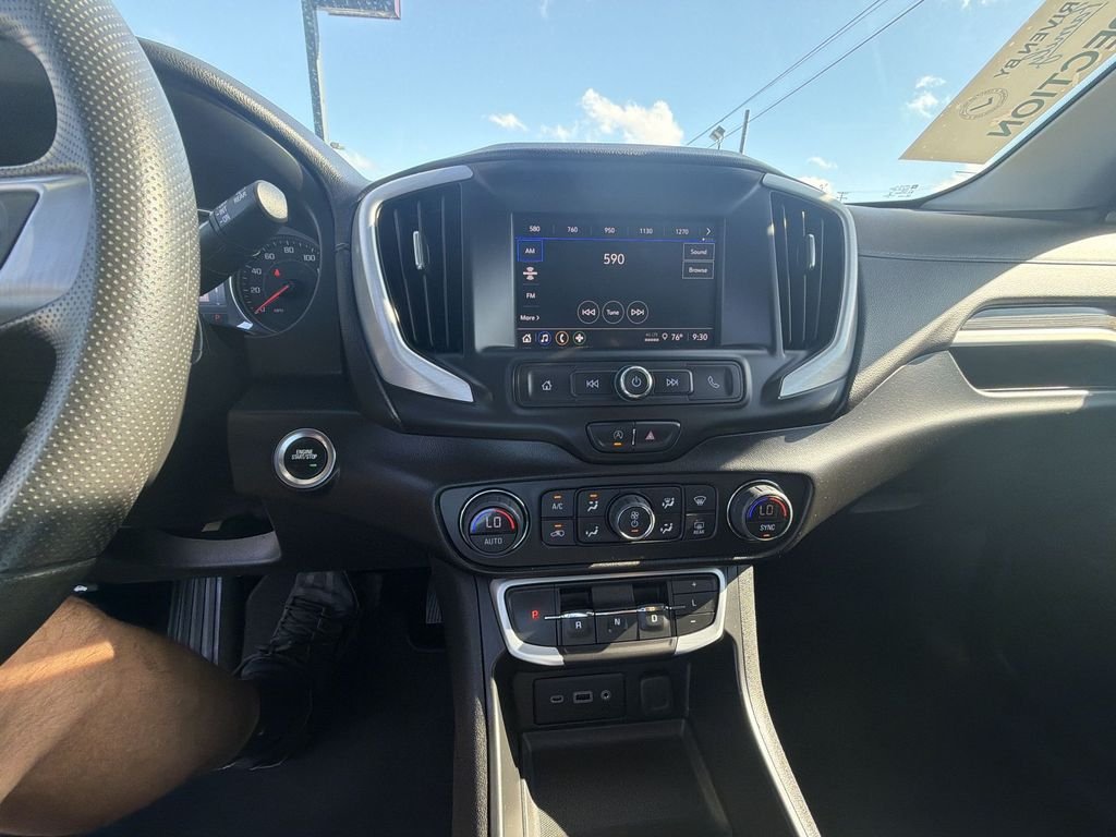 Used 2022 Blue GMC SLE image 20