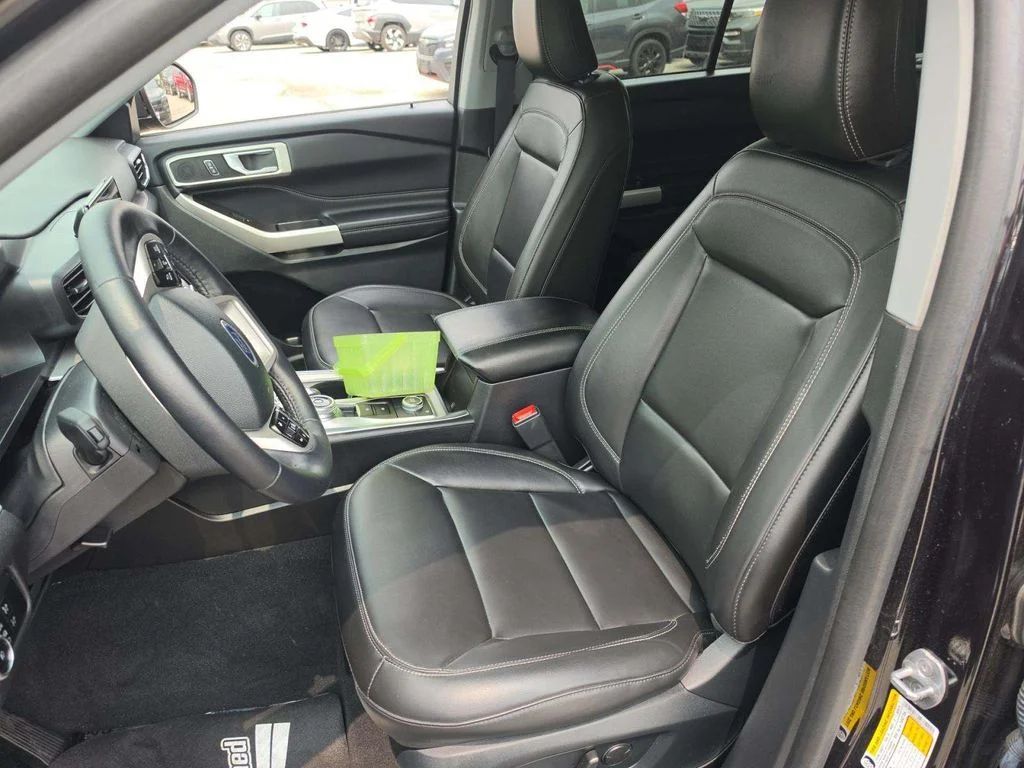 Certified Used 2023 Black Ford XLT image 2