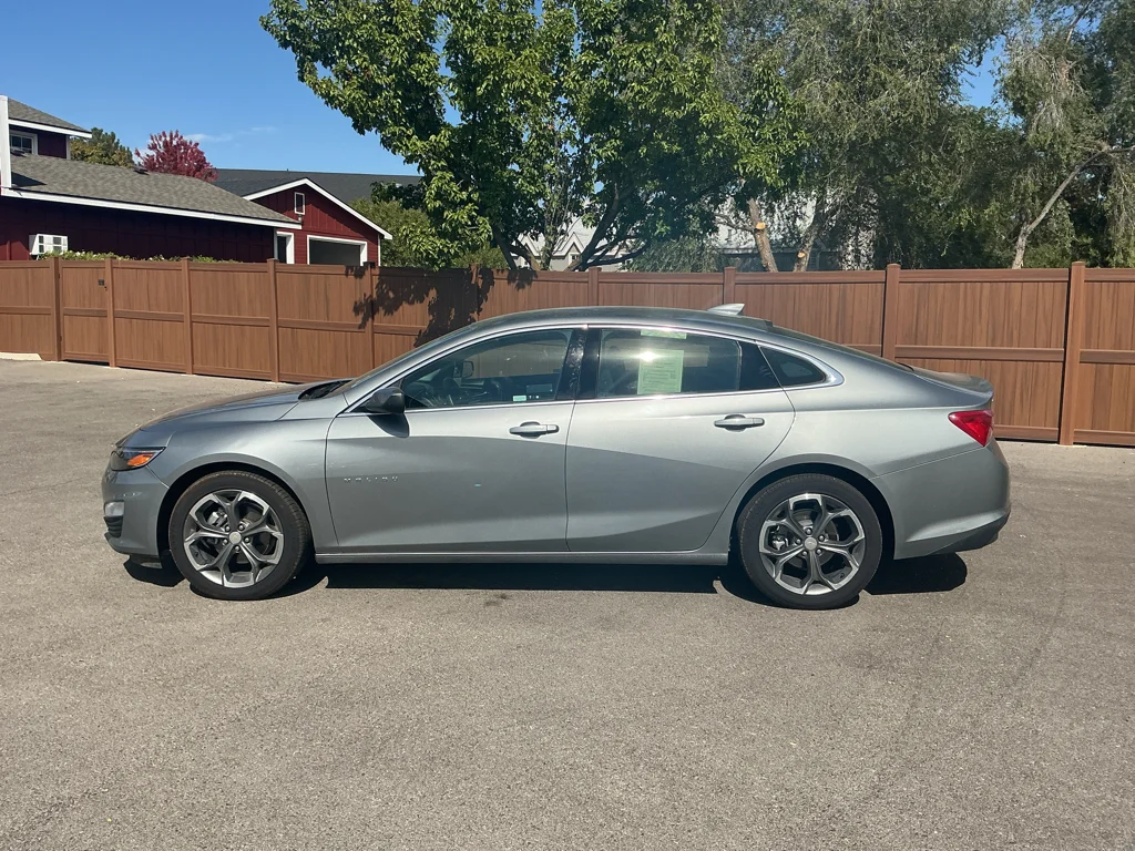 Used 2024 Sterling Gray Metallic Chevrolet LT image 8