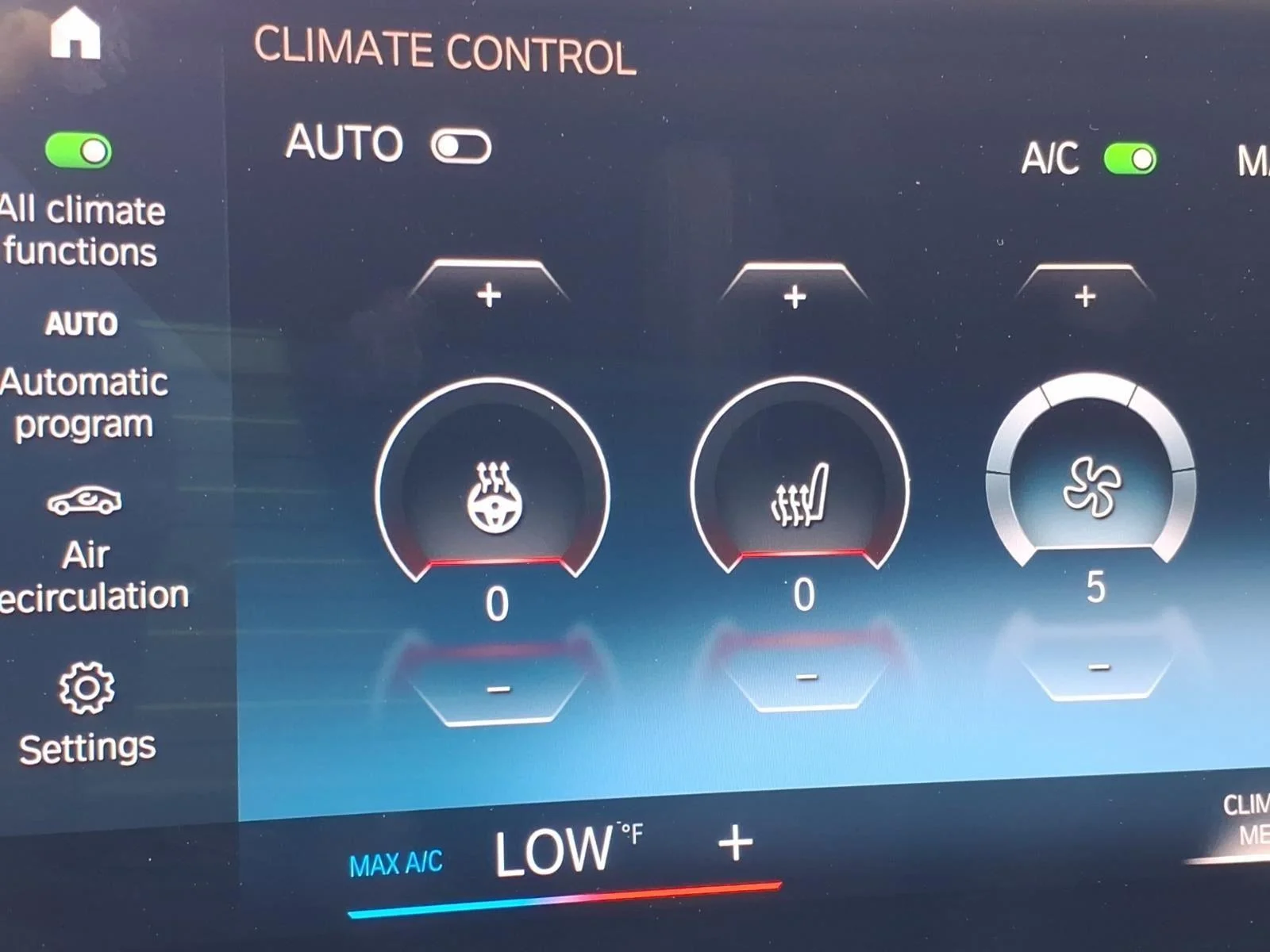 Used 2023 Black Sapphire Metallic BMW xDrive40i image 5