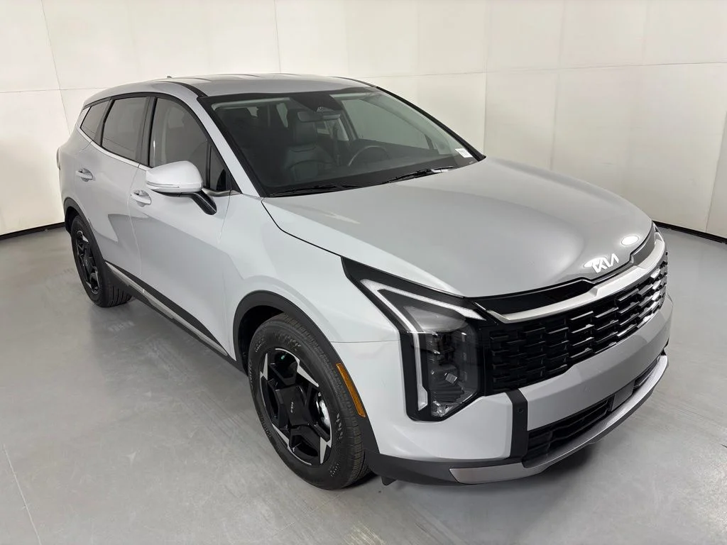 New 2026 Wolf Gray Kia EX image 2