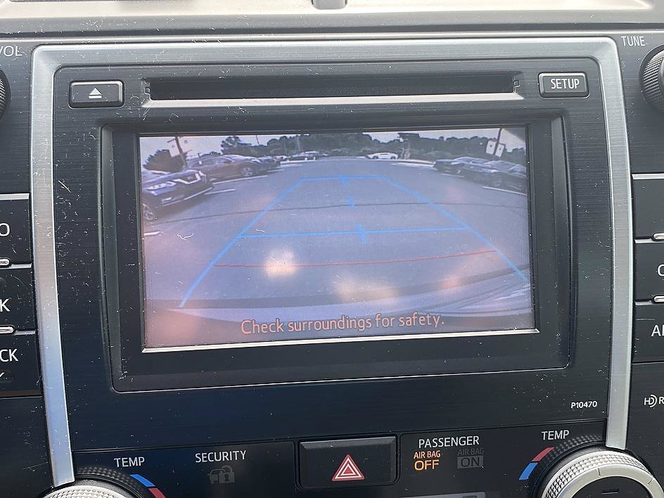 Used 2014 Magnetic Gray Metallic Toyota XLE image 16