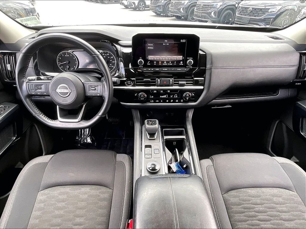 Used 2025 Brilliant Silver Metallic Nissan SV image 21