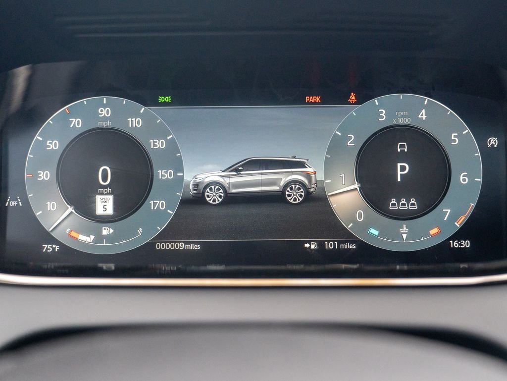 New 2026 Santorini Black Land Rover S image 13