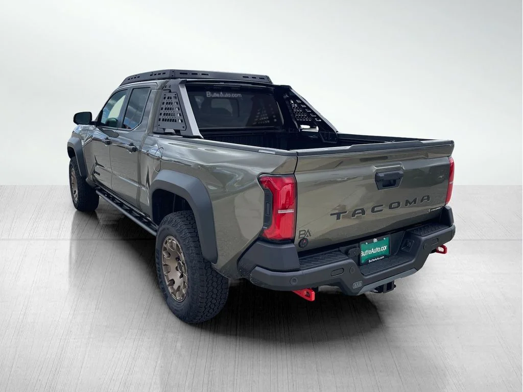 New 2026 Bronze Oxide Toyota Trailhunter Hybrid image 5
