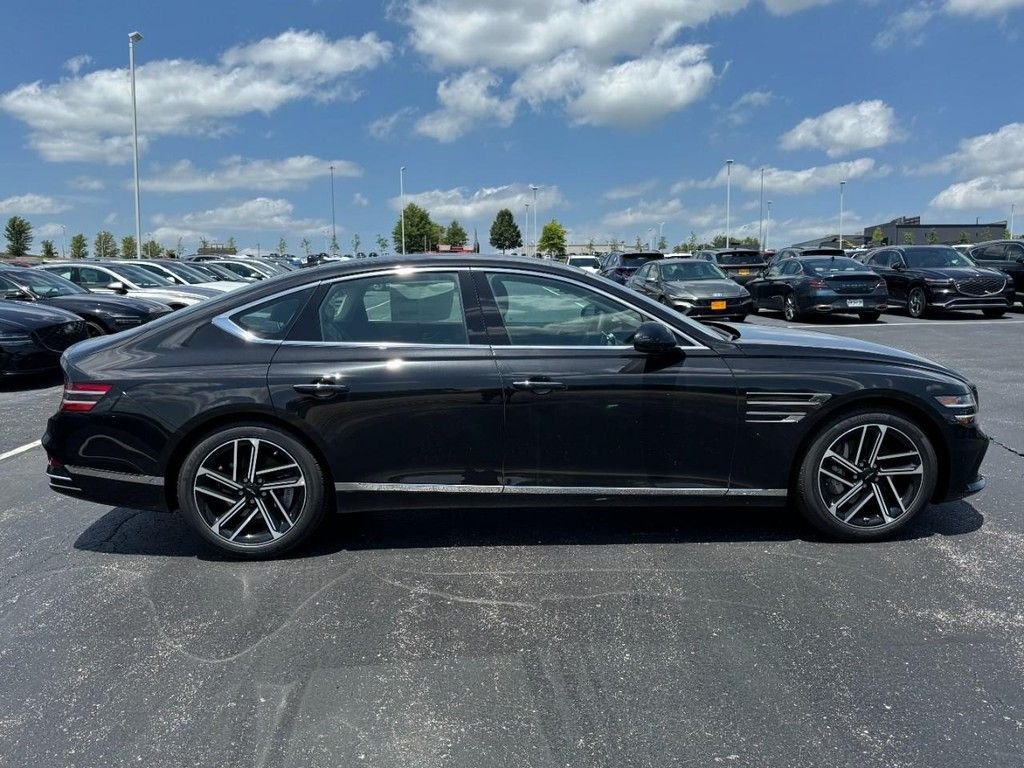 New 2026 Vik Black Genesis 2.5T Advanced image 2