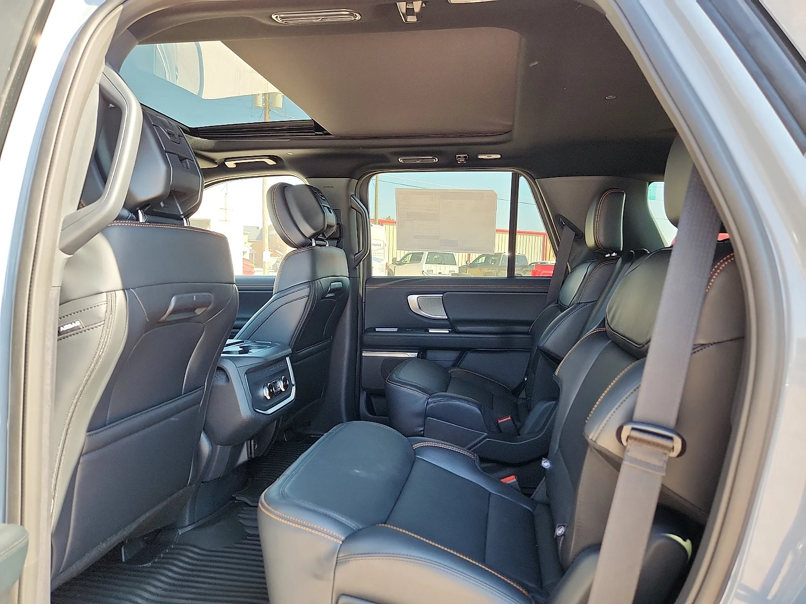 New 2027 Glacier Gray Metallic Tri-Coat Ford Tremor image 18