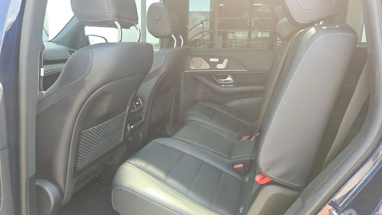Used 2021 Blue Mercedes-Benz GLS 580 image 12