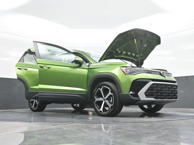 New 2026 Green Volkswagen 1.5T SEL image 32