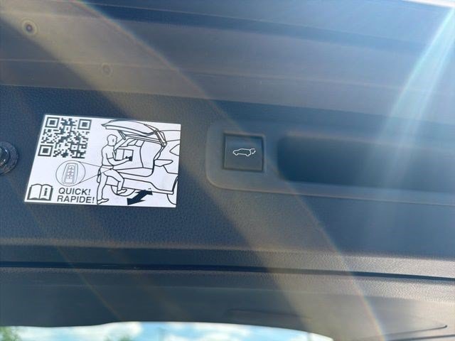 Used 2021 Blizzard Pearl Toyota Platinum image 17