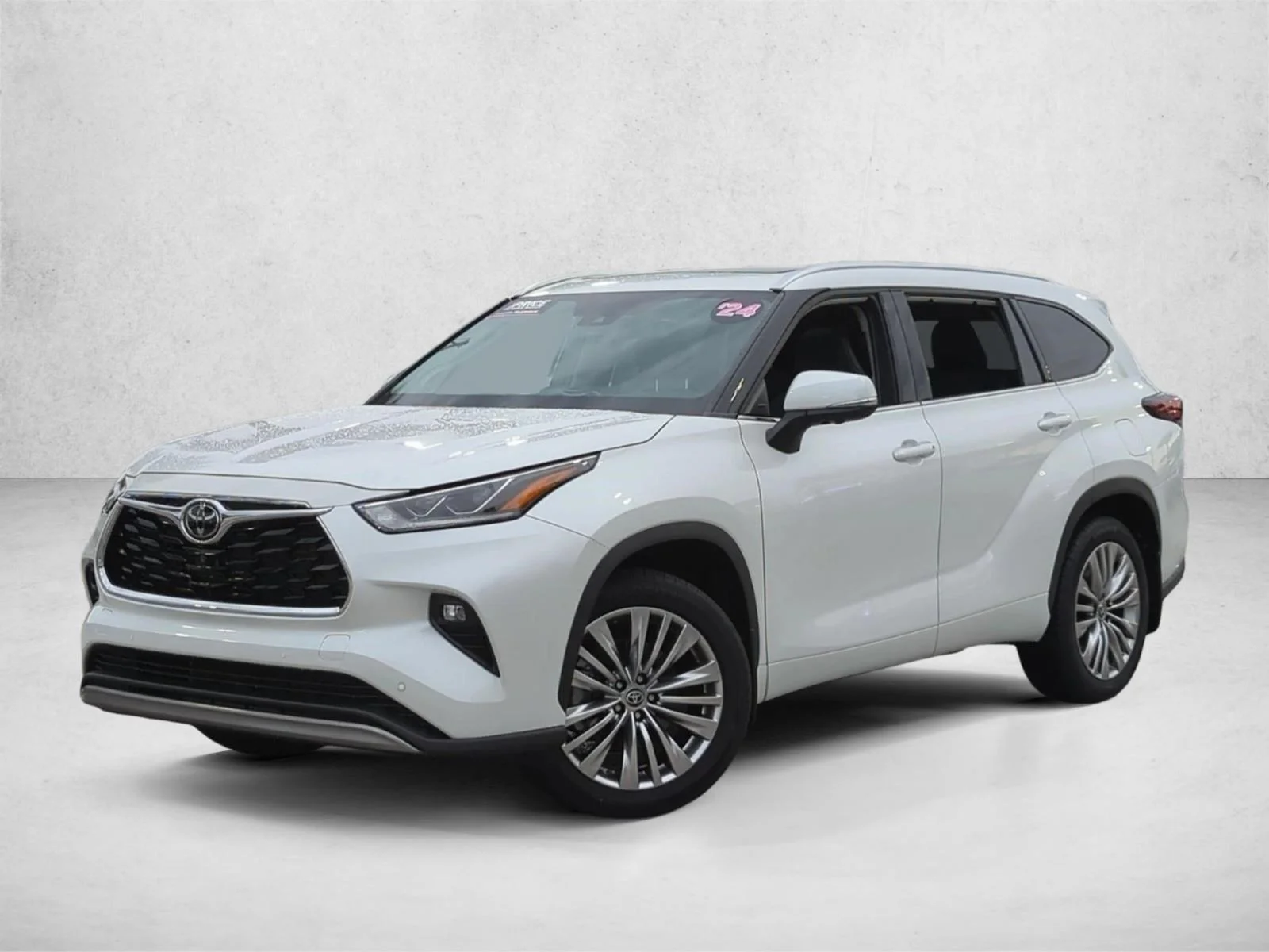Used 2024 Wind Chill Pearl Toyota Platinum image 1