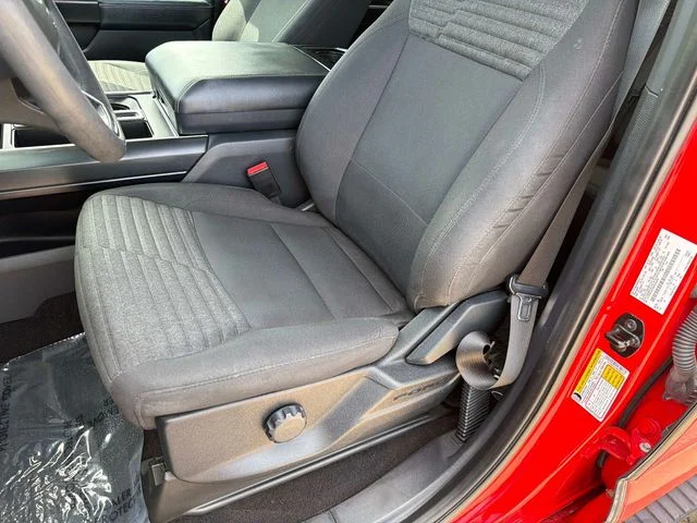 Used 2022 Red Ford XL image 20