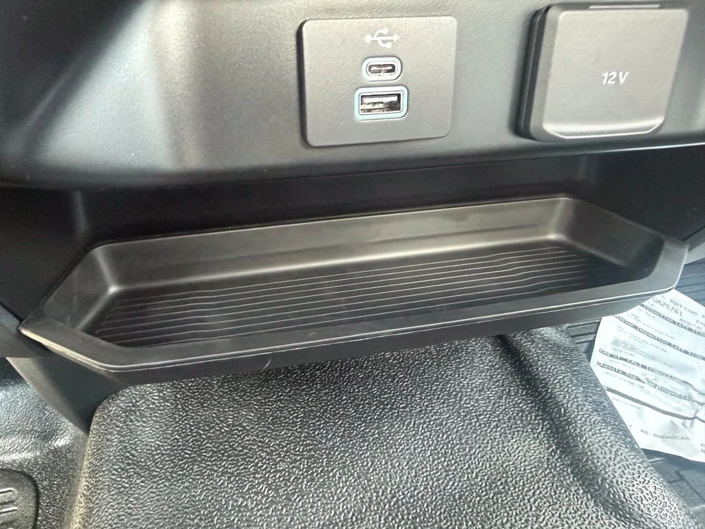 New 2026 Oxford White Ford F-550® XL image 29