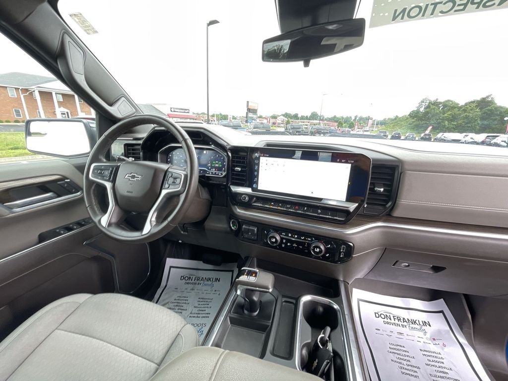 Used 2023 Blue Chevrolet LT Trail Boss image 10