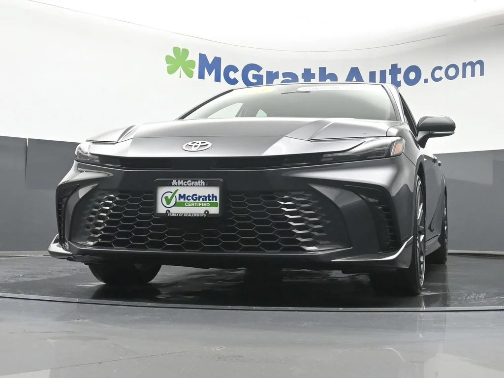 Used 2025  Toyota XSE image 7