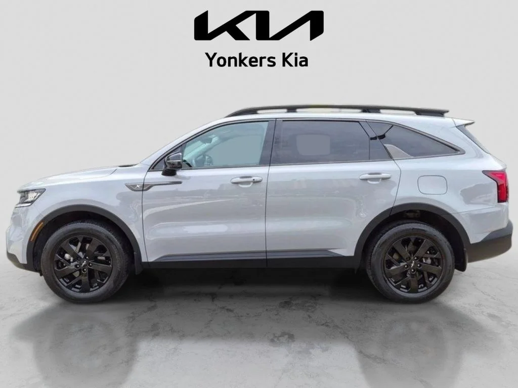 Used 2023 Gray Kia X-Line S image 12