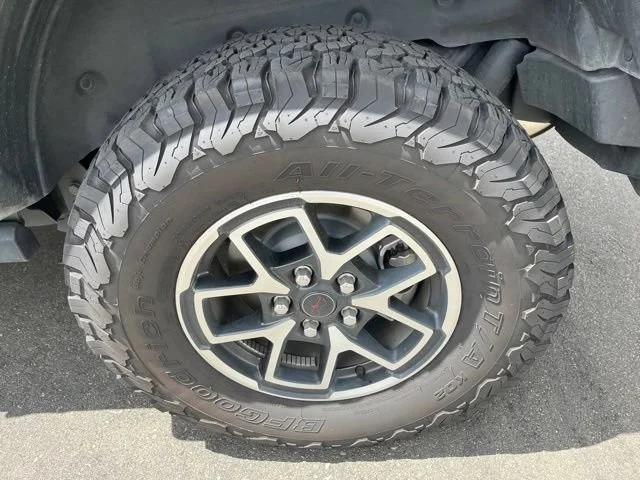 Used 2025 Anvil Clearcoat Jeep Rubicon image 15