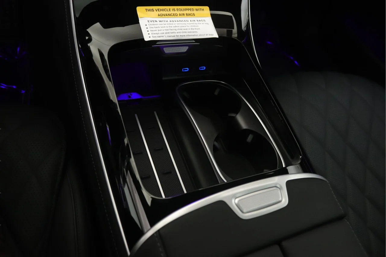 New 2026 MANUFAKTUR Moonlight White Metallic Mercedes-Benz S 580 4MATIC® image 6